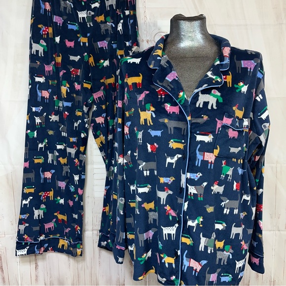 Secret Treasures 2X (18W/20W) Fleece Pajama Set - Picture 2 of 12